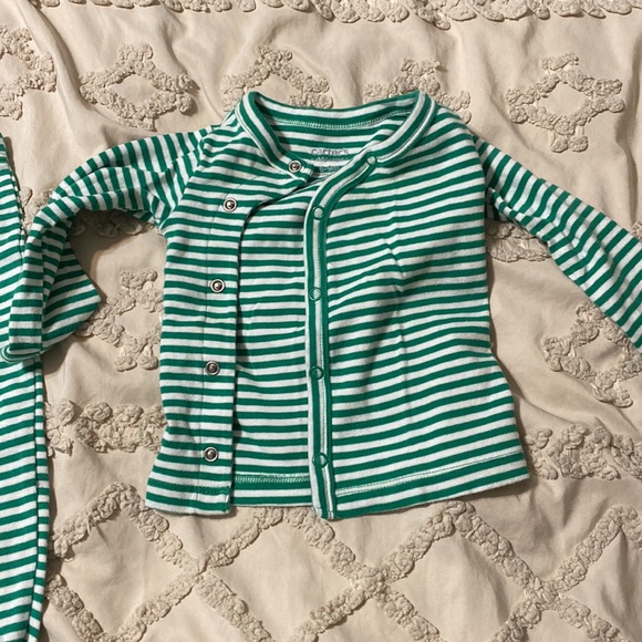 Carters St.Patrick green and white striped outfit - Picture 2 of 5